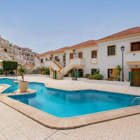 Terrace View Apartment *