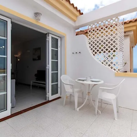 Terrace View * אדחה