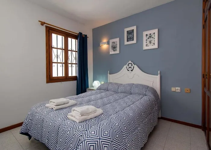 Апартаменты Terrace View Адехе