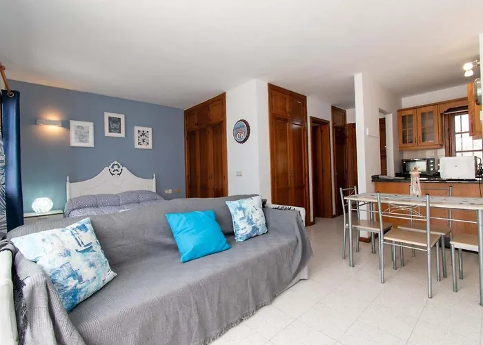 Апартаменты Terrace View Адехе